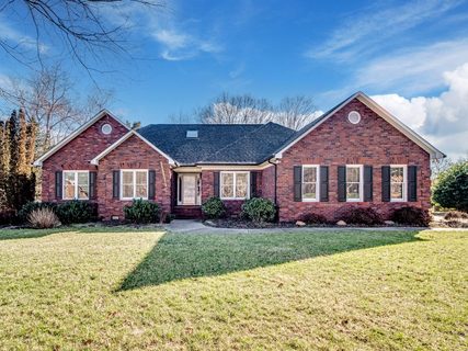 8259 Quail Hollow Drive