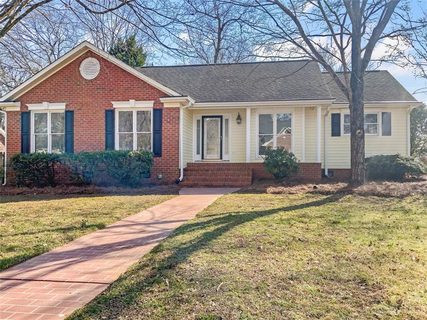 4462 Turnberry Court