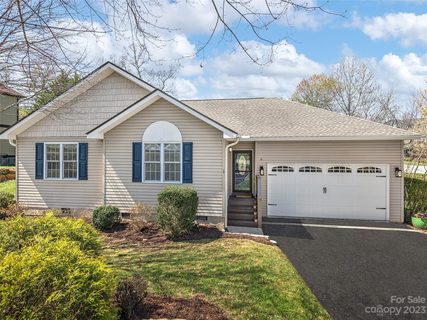 6 Azure Sage Way sold home in Leicester Village, Asheville, NC