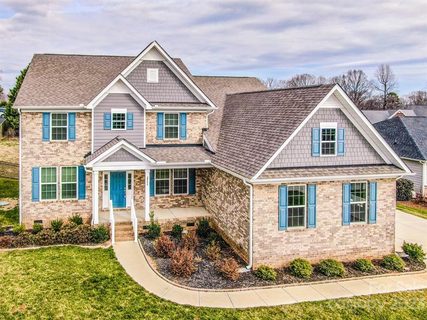 2555 Shanklin Lane