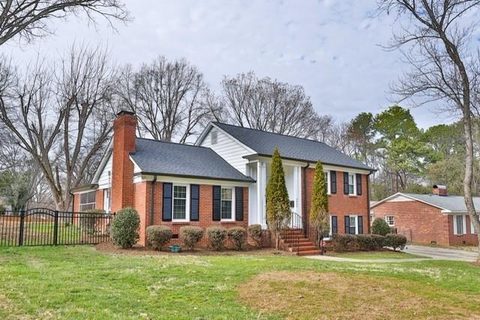 Previously sold for $800,000