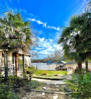 4625 Water Oak Drive sold home in The Coves, Lake Wylie, SC