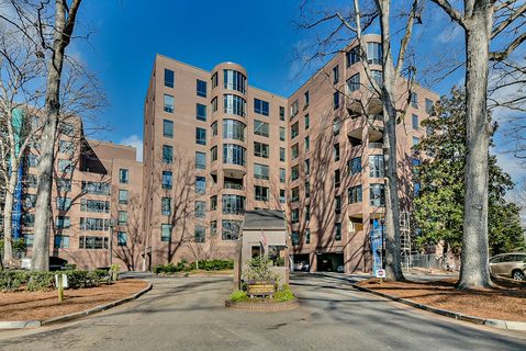 838 Cherokee Road sold home in 800 Cherokee, Charlotte, NC