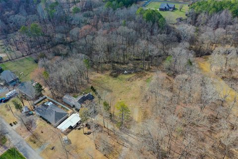 3654 Waterloo Drive