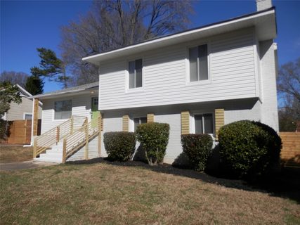 5907 Bluebonnet Road sold home in Woodburn, Charlotte, NC