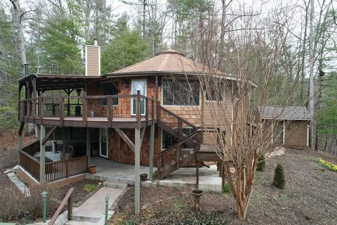 188 Turtle Rock Highway sold home in River Ridge, Flat Rock, NC