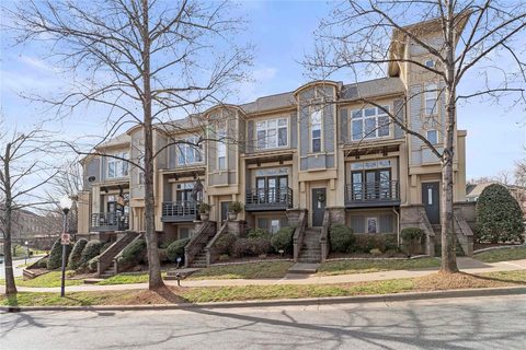 814 Garden District Drive sold condo in Skyline Terrace, Charlotte, NC