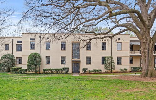 1121 Myrtle Avenue 9 sold condo in Myrtle Square, Charlotte, NC