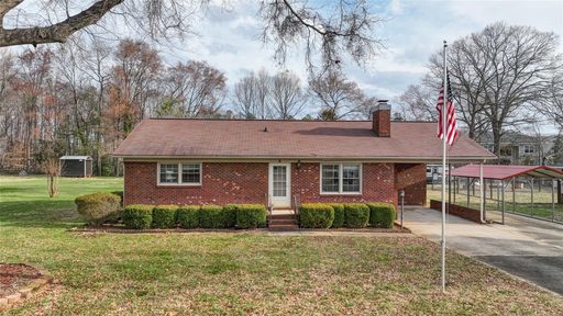 42 Fleetwood Drive sold home in Fleetwood, Concord, NC