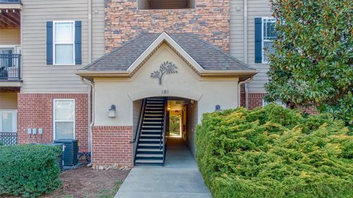 181 Brickton Village Circle 107