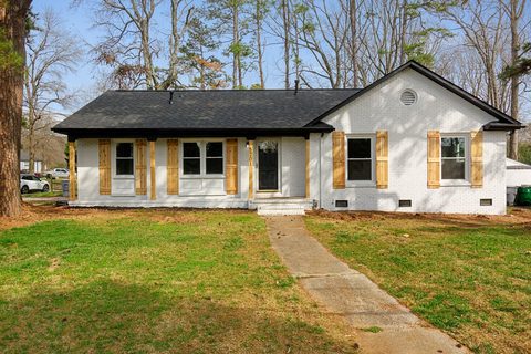 Previously sold for $415,000