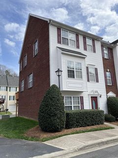10025 Treeside Lane sold home in Parkview at Matthews, Matthews, NC