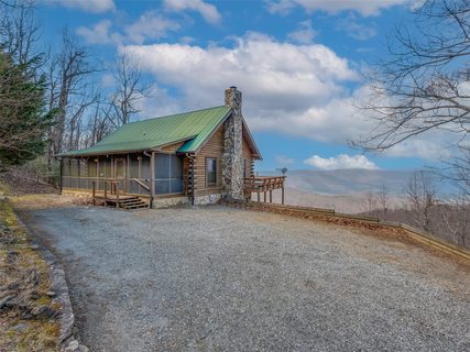 3717 White Oak Mountain Road