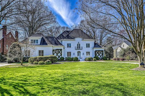 2226 Vernon Drive sold home in Pharr Acres, Charlotte, NC
