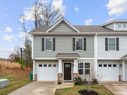 145 Monmouth Way Unit #22 sold home in Liberty Oaks, Candler, NC