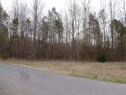 5856 Lake Wylie Road sold lot in Catawba Crest, Lake Wylie, SC