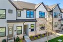 6323 Southgrove Street sold home in Charlotte, SC