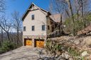 231 Lost Cabin Drive sold home in Mills River, SC