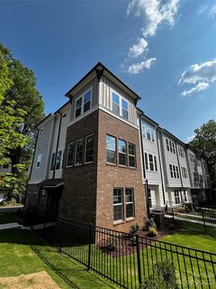 1204 Craig View Way