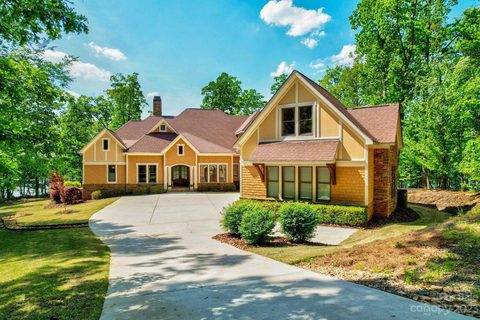 Previously sold for $1,550,000