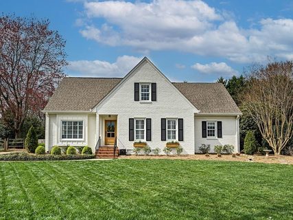 6122 Sharon Acres Road