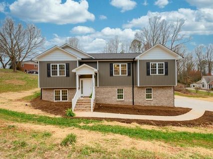 Previously sold for $355,000