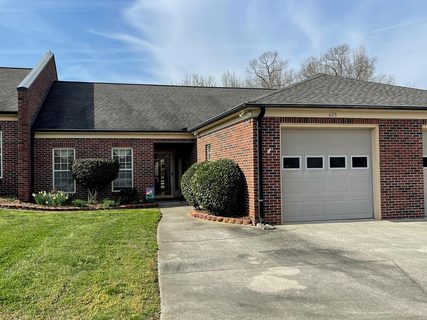 625 Camrose Circle