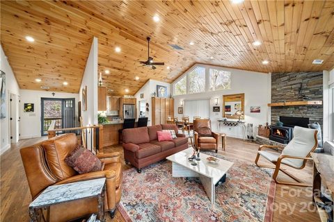 Previously sold for $562,000