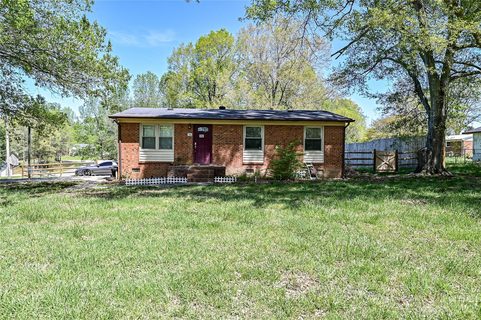 755 Rama Wood Drive sold home in Rama Woods, Concord, NC