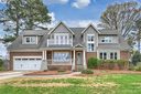 22225 Country Club Circle sold home in Cornelius, SC