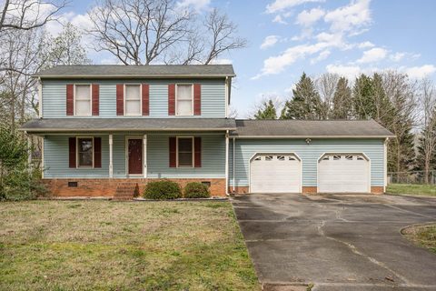 1011 Allison Drive sold home in Allendale Estates, Shelby, NC