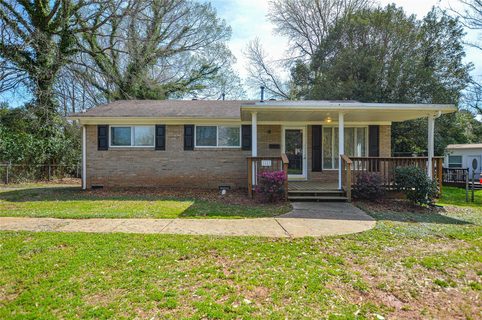2427 Afton Lane sold home in Wandawood, Charlotte, NC
