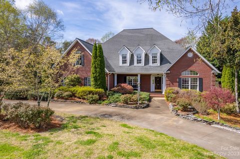 Previously sold for $822,500