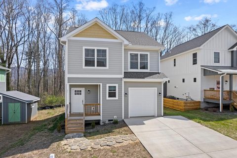 21 Loblolly Lane