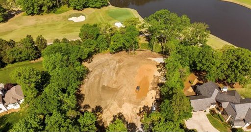5221 S Parview Drive sold home in Carmel Estates, Charlotte, NC