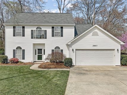 3860 Longwood Drive