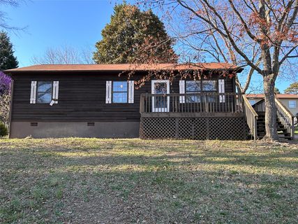 761 8th Avenue Court sold home in Eastridge, Hickory, NC