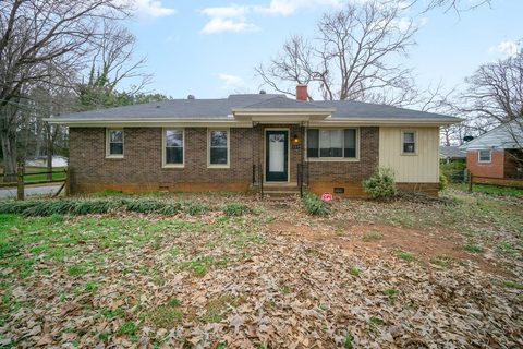 509 Pinewood Avenue