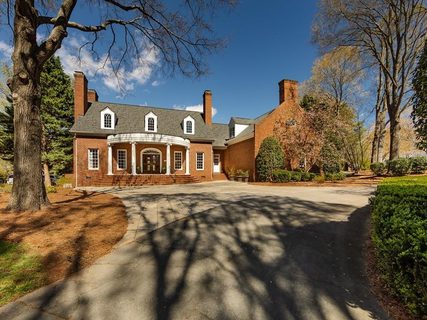 5224 Providence Country Club Drive