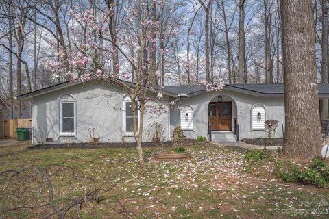 1446 Mcilroy Road