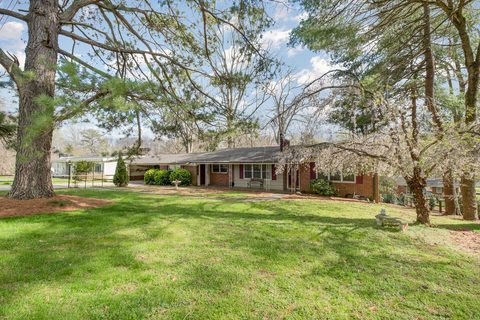 506 Chestnut Lane