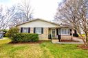 8305 Wynnview Road sold home in Indian Trail, SC