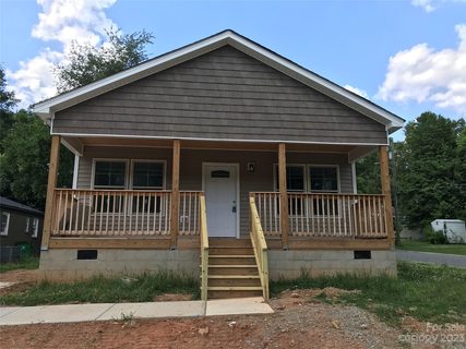2000 Grier Avenue sold home in Oaklawn, Charlotte, NC
