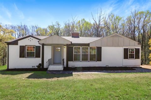 2719 Royston Road