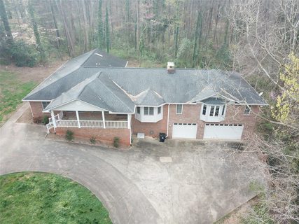 1201 Hunting Ridge Drive