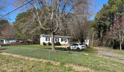 122 Woodberry Drive sold home in Mcintyre, Cherryville, NC