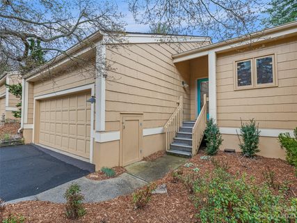 111 Beaver Ridge Road sold townhome in Belvedere, Asheville, NC