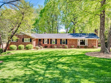 364 Club Drive sold home in Garden Park, Gastonia, NC