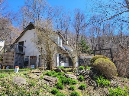 55 Mountain Site Lane sold home in Sunset Ridge, Asheville, NC