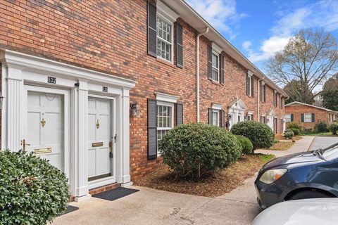 830 6th Street 2 sold condo in Briarbrook, Hickory, NC